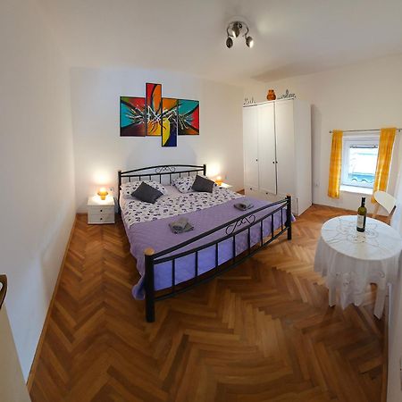 Apartment 22 Omiš Dış mekan fotoğraf