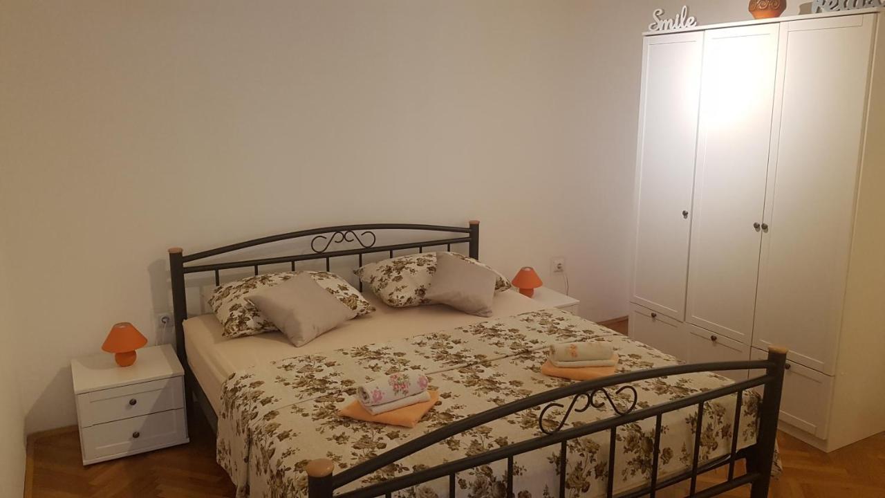 Apartment 22 Omiš Dış mekan fotoğraf