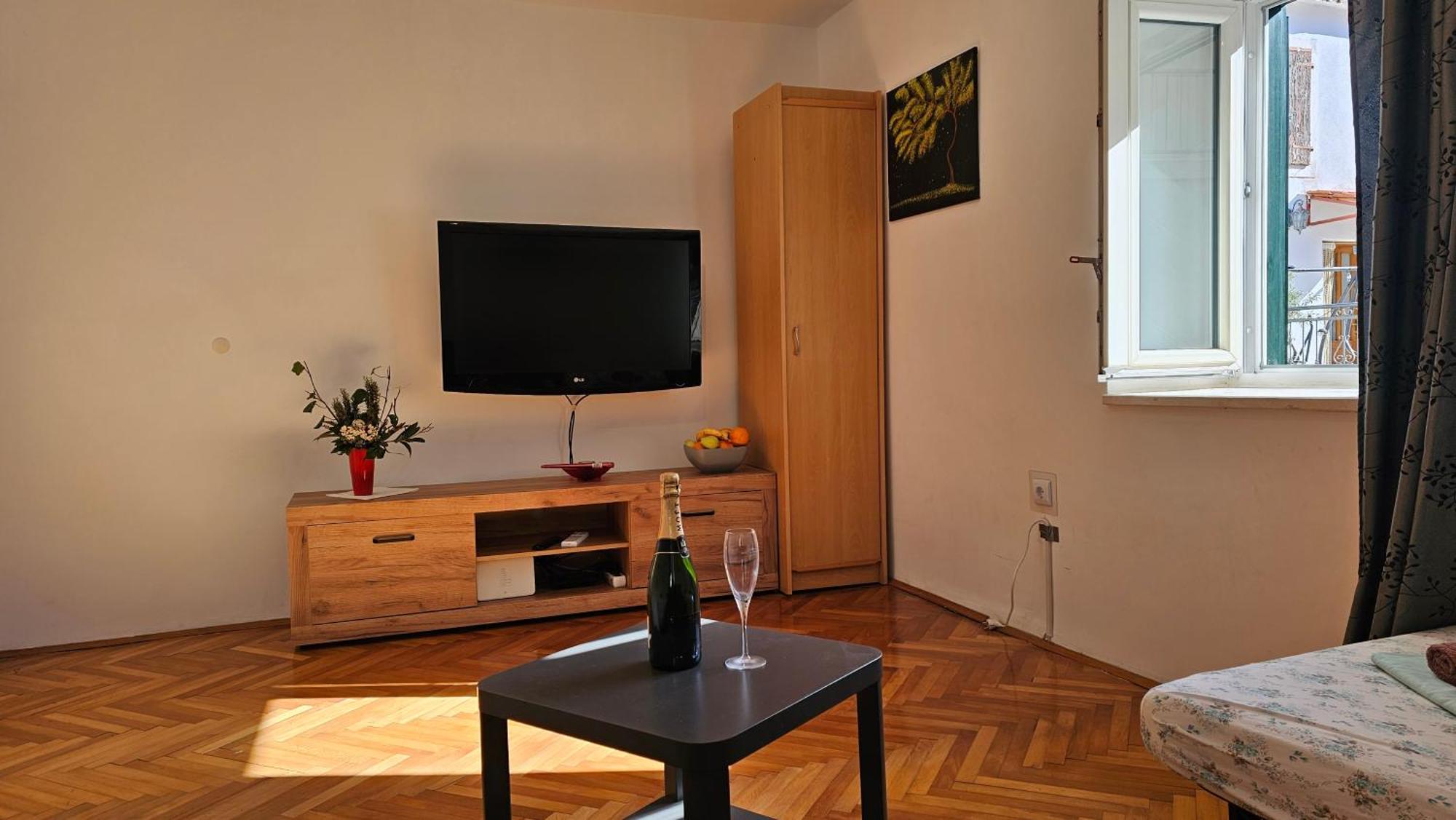 Apartment 22 Omiš Dış mekan fotoğraf